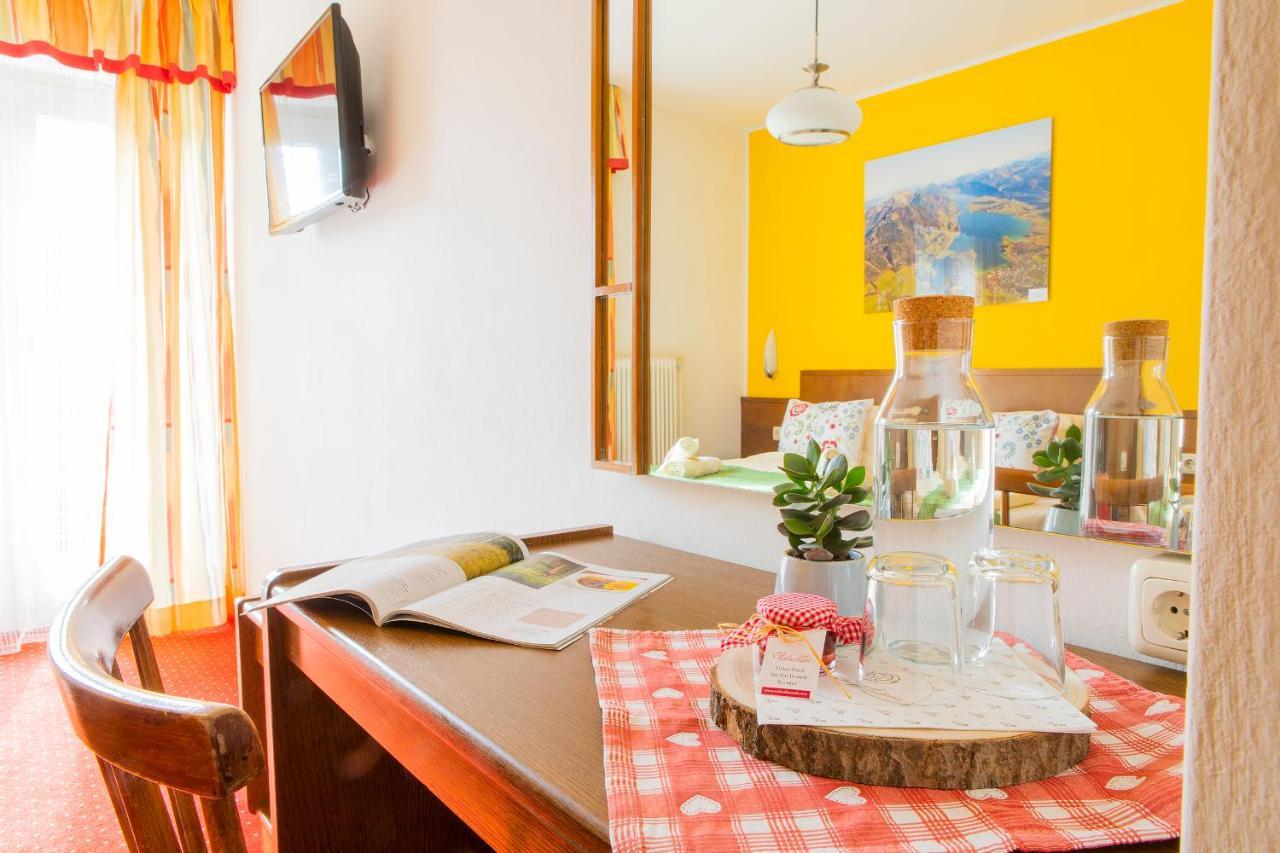 Hotel Garni Weberhausl Strobl Bagian luar foto